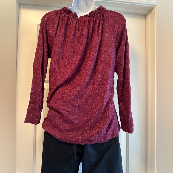 NWT Berry/maroon color sweater. size small - Picture 4 of 4